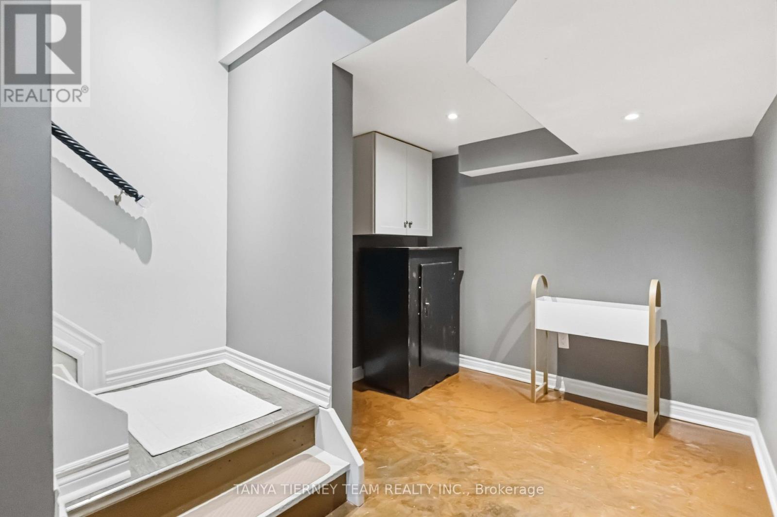 82 Tempo Way, Whitby, Ontario  L1M 0G2 - Photo 32 - E13001252