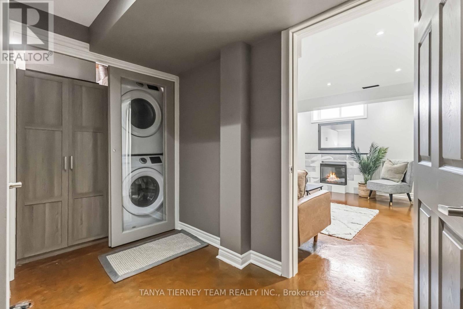 82 Tempo Way, Whitby, Ontario  L1M 0G2 - Photo 33 - E13001252