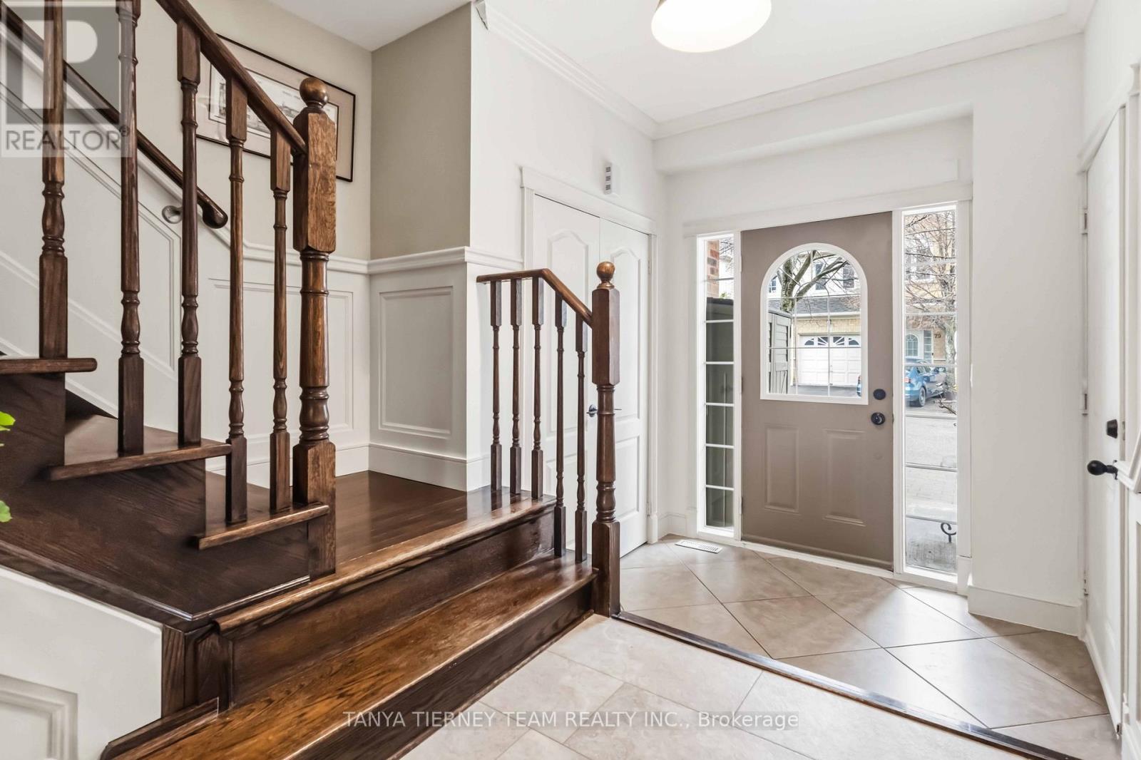 82 Tempo Way, Whitby, Ontario  L1M 0G2 - Photo 4 - E13001252