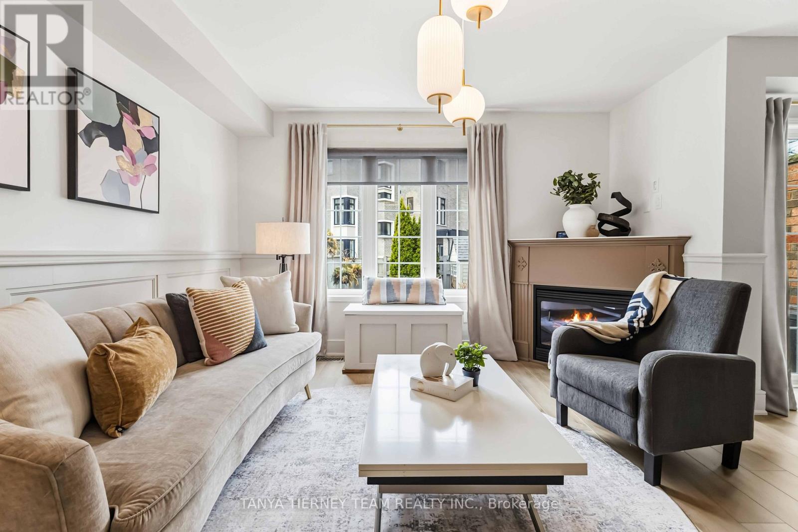 82 Tempo Way, Whitby, Ontario  L1M 0G2 - Photo 7 - E13001252