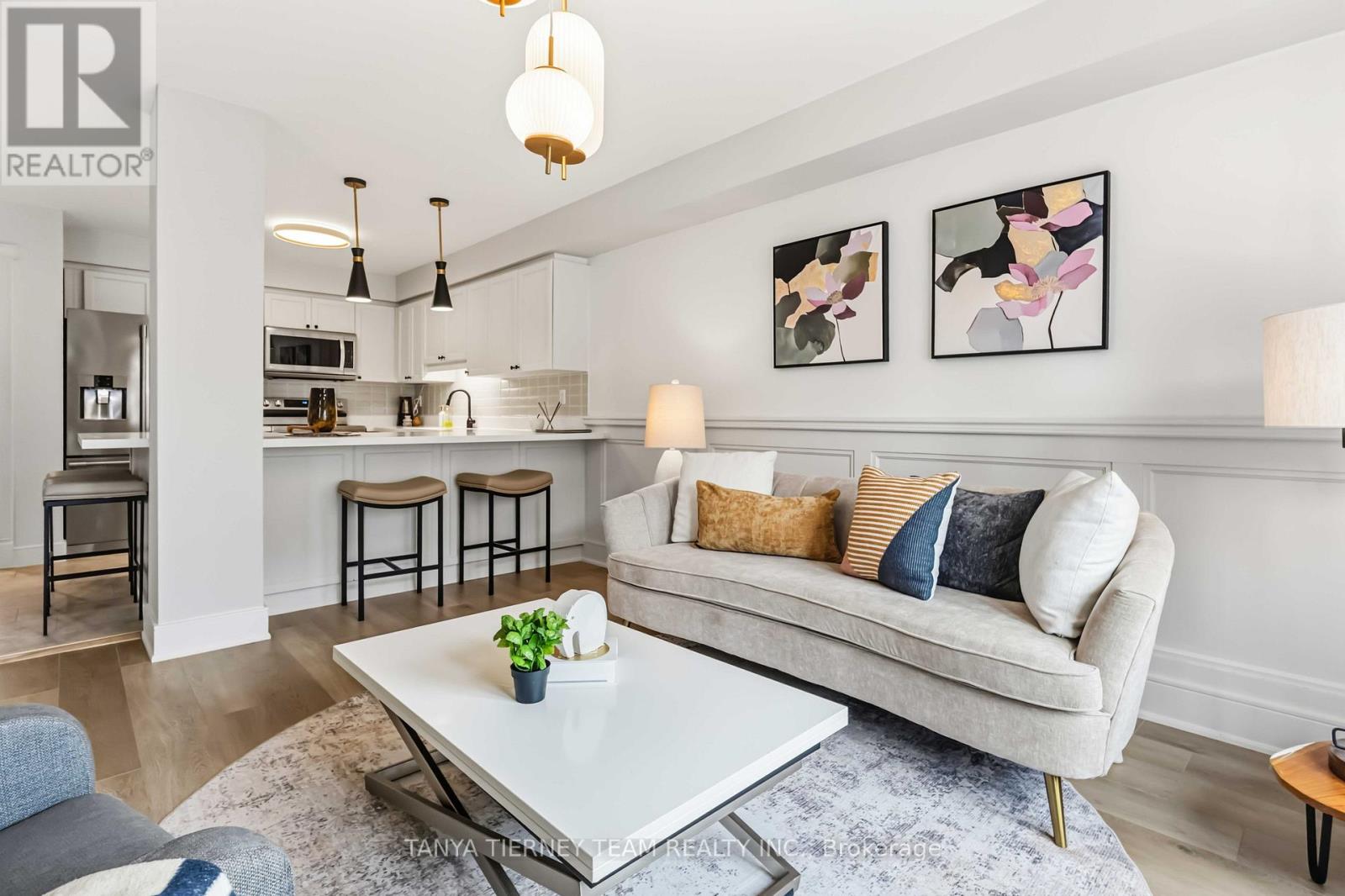 82 Tempo Way, Whitby, Ontario  L1M 0G2 - Photo 9 - E13001252