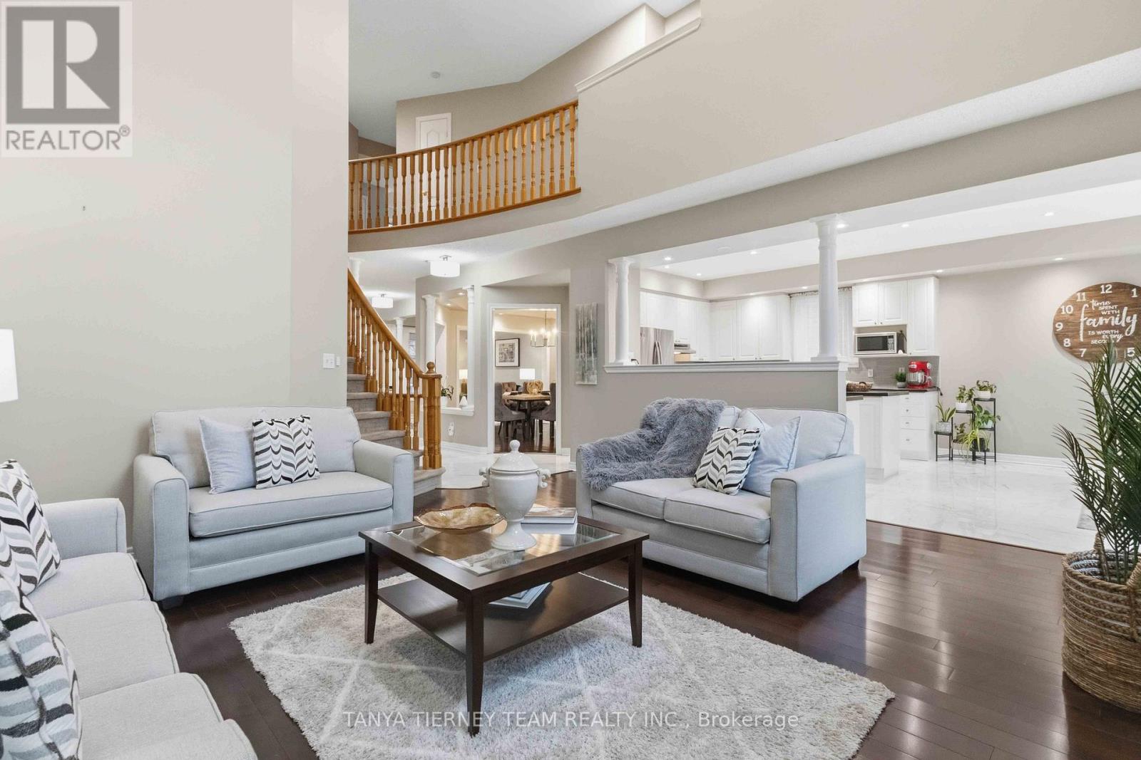 46 Holsted Road, Whitby, Ontario  L1M 2B9 - Photo 14 - E13001260