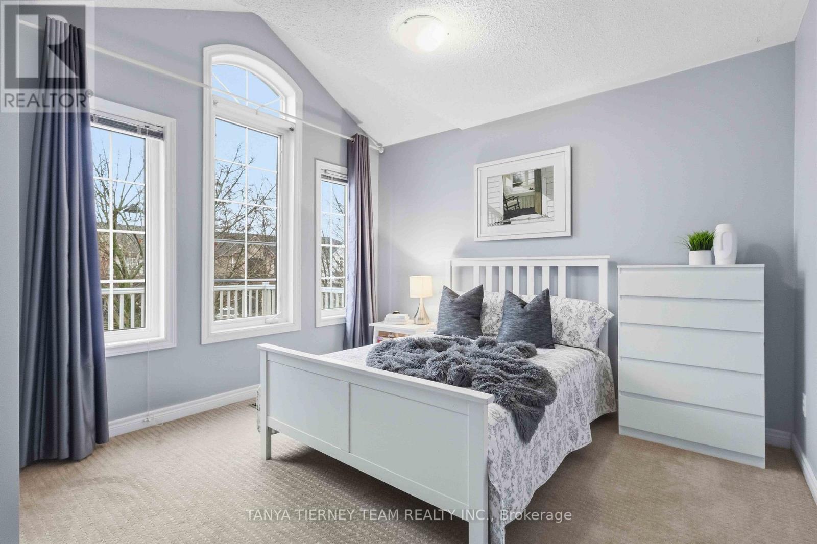 46 Holsted Road, Whitby, Ontario  L1M 2B9 - Photo 34 - E13001260