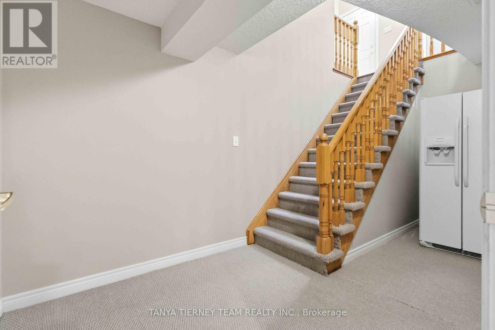 46 Holsted Road, Whitby, Ontario  L1M 2B9 - Photo 40 - E13001260