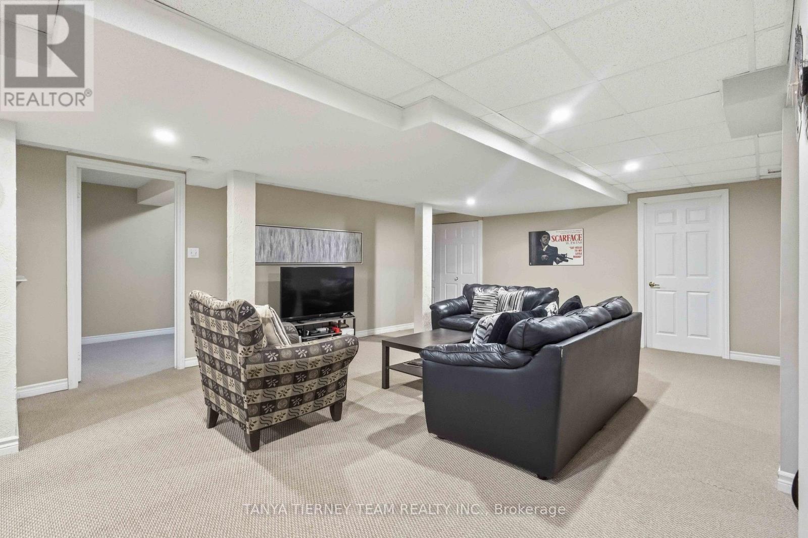 46 Holsted Road, Whitby, Ontario  L1M 2B9 - Photo 41 - E13001260