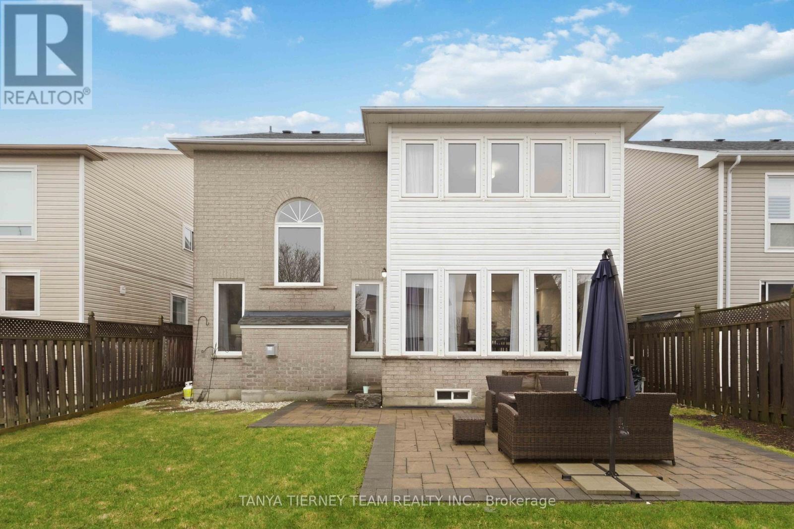 46 Holsted Road, Whitby, Ontario  L1M 2B9 - Photo 49 - E13001260