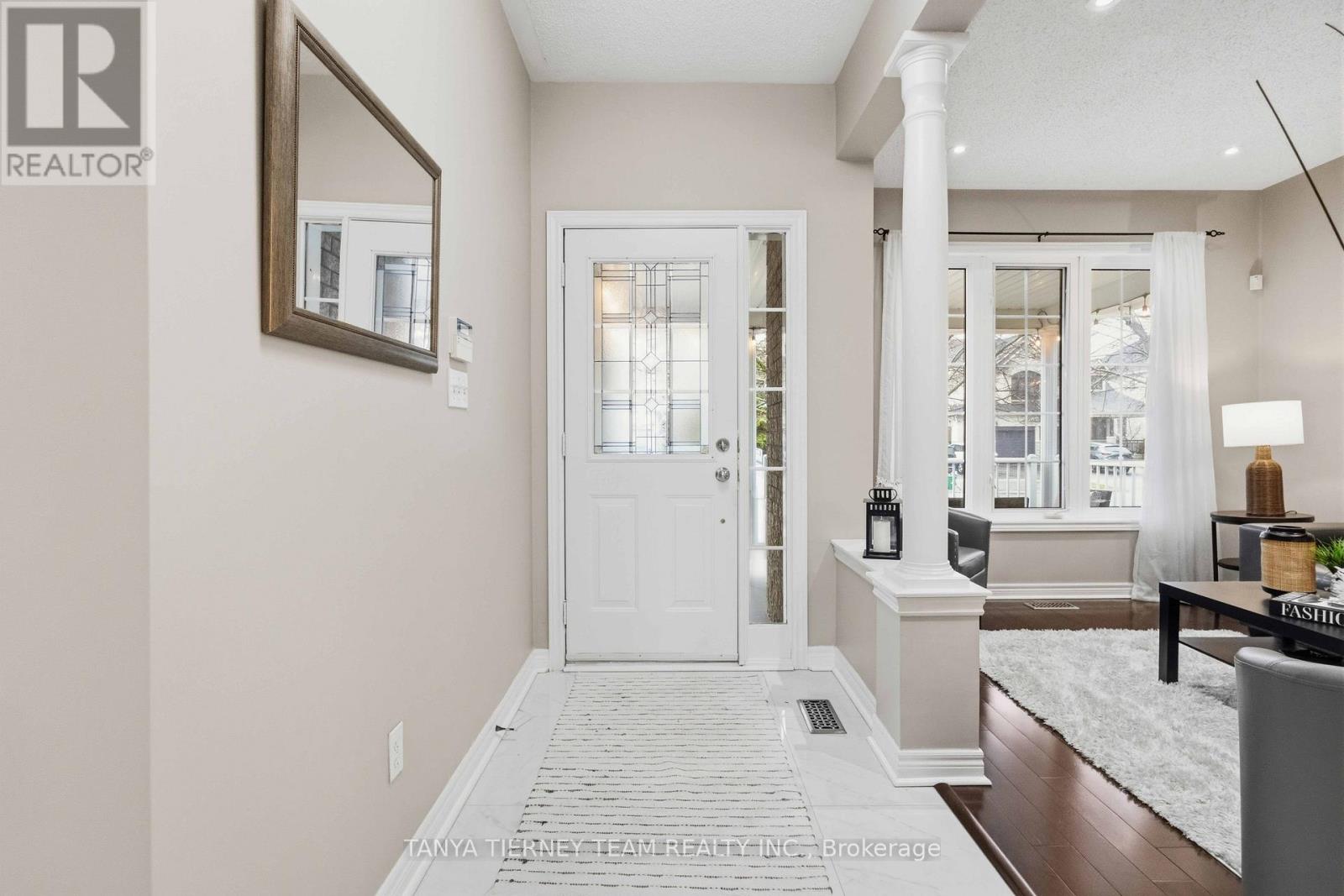 46 Holsted Road, Whitby, Ontario  L1M 2B9 - Photo 5 - E13001260