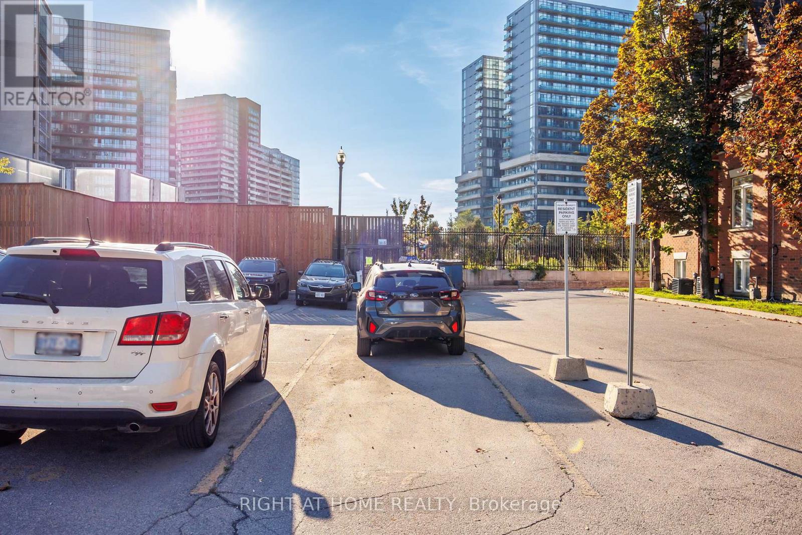4304 - 43 Sudbury Street, Toronto, Ontario  M6J 3W6 - Photo 35 - C12856676