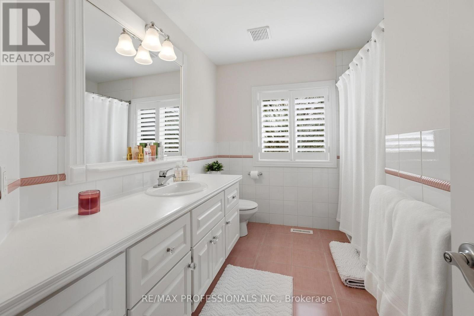 17 Rockingham Drive, Toronto, Ontario  M9A 1P2 - Photo 27 - W13000830