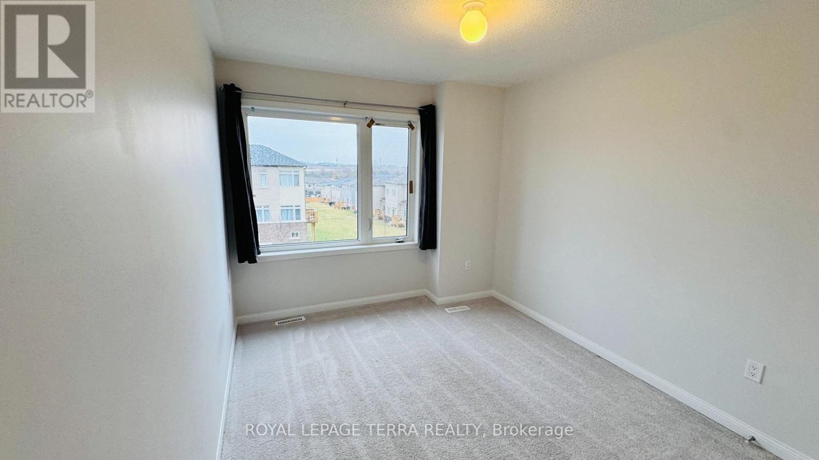 2590 Winter Words Drive, Oshawa, Ontario  L1L 0S9 - Photo 31 - E13001086