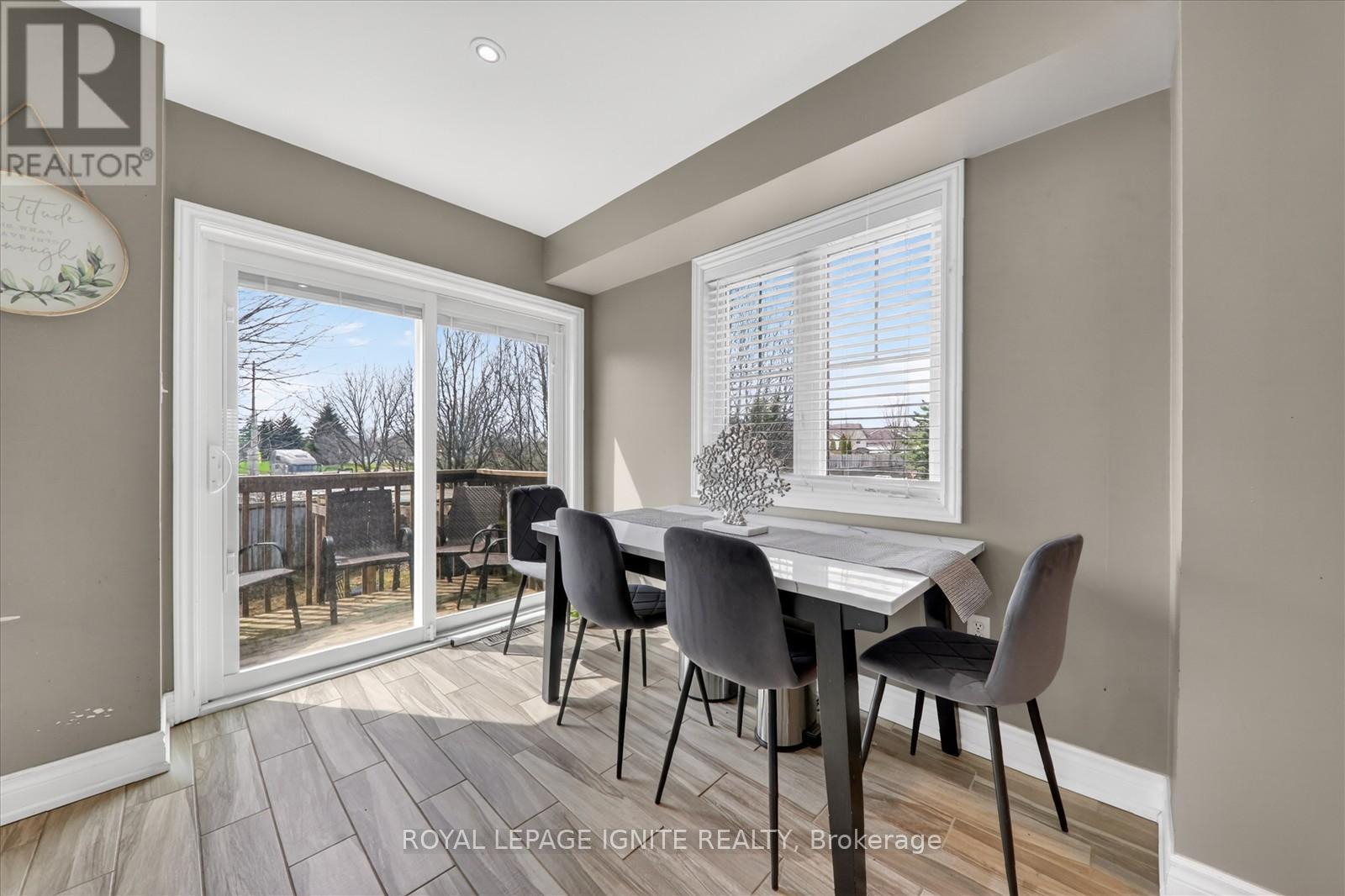 27 - 571 Longworth Avenue, Clarington, Ontario  L1C 0H3 - Photo 16 - E13001116