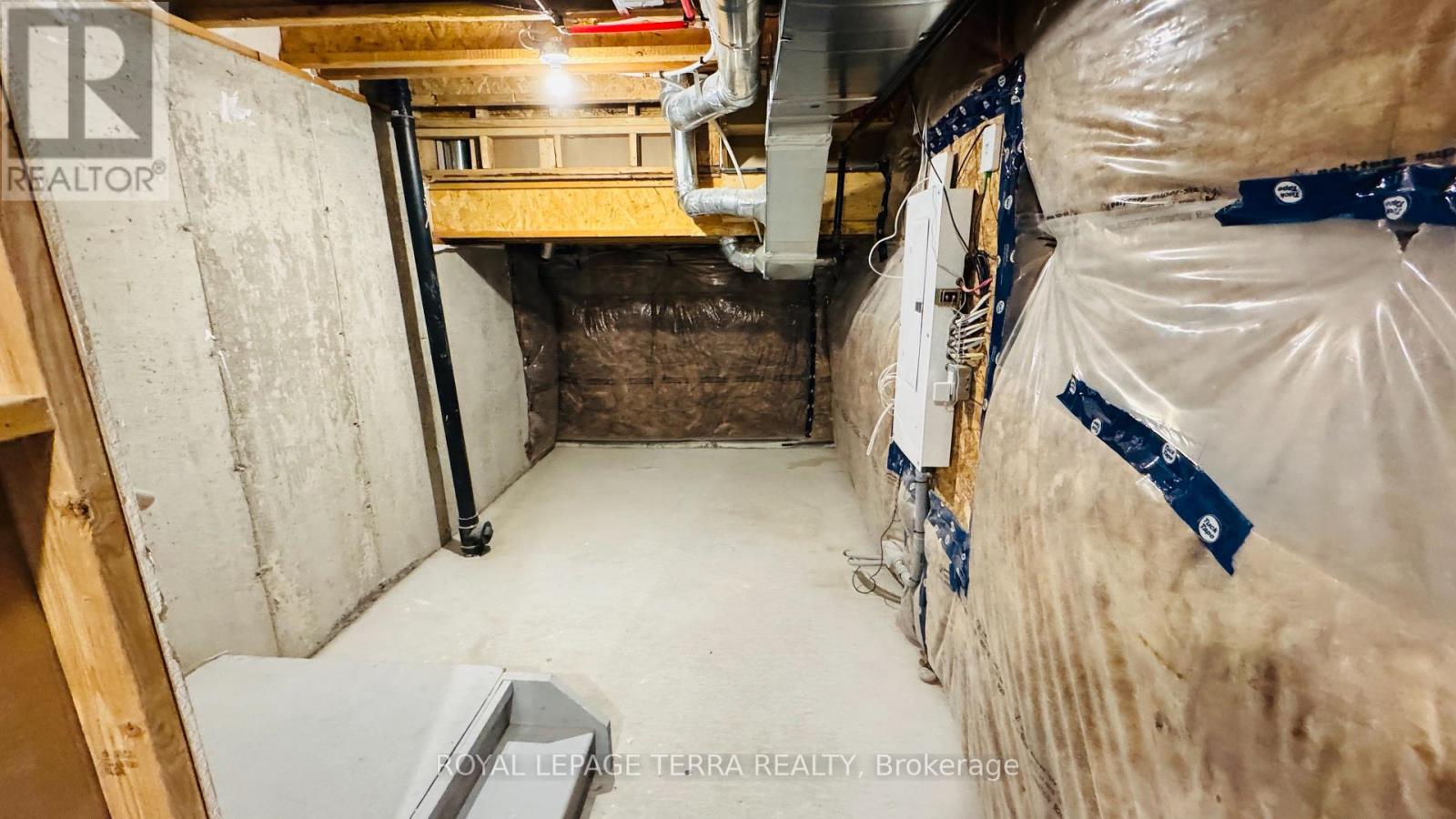 2590 Winter Words Drive, Oshawa, Ontario  L1L 0S9 - Photo 36 - E13001086