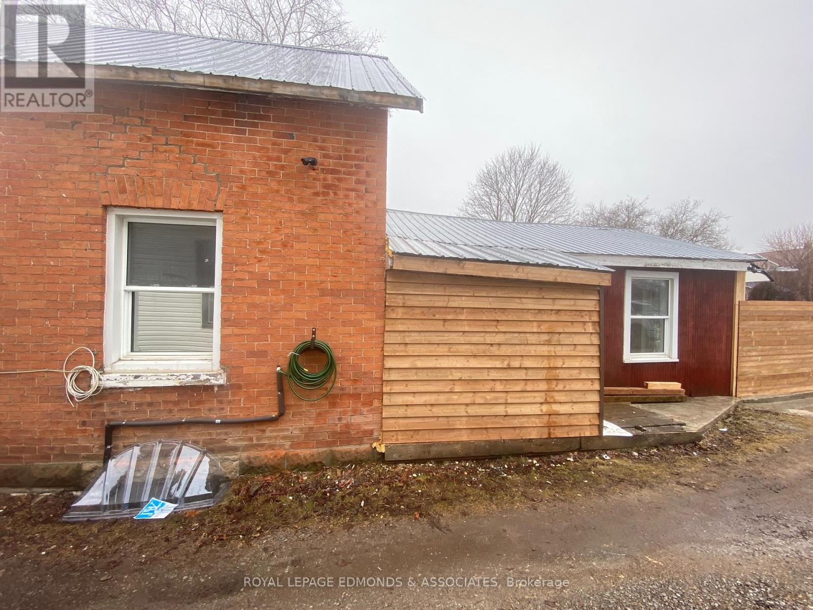 375 Christie Street S, Pembroke, Ontario  K8A 4R8 - Photo 4 - X12860332