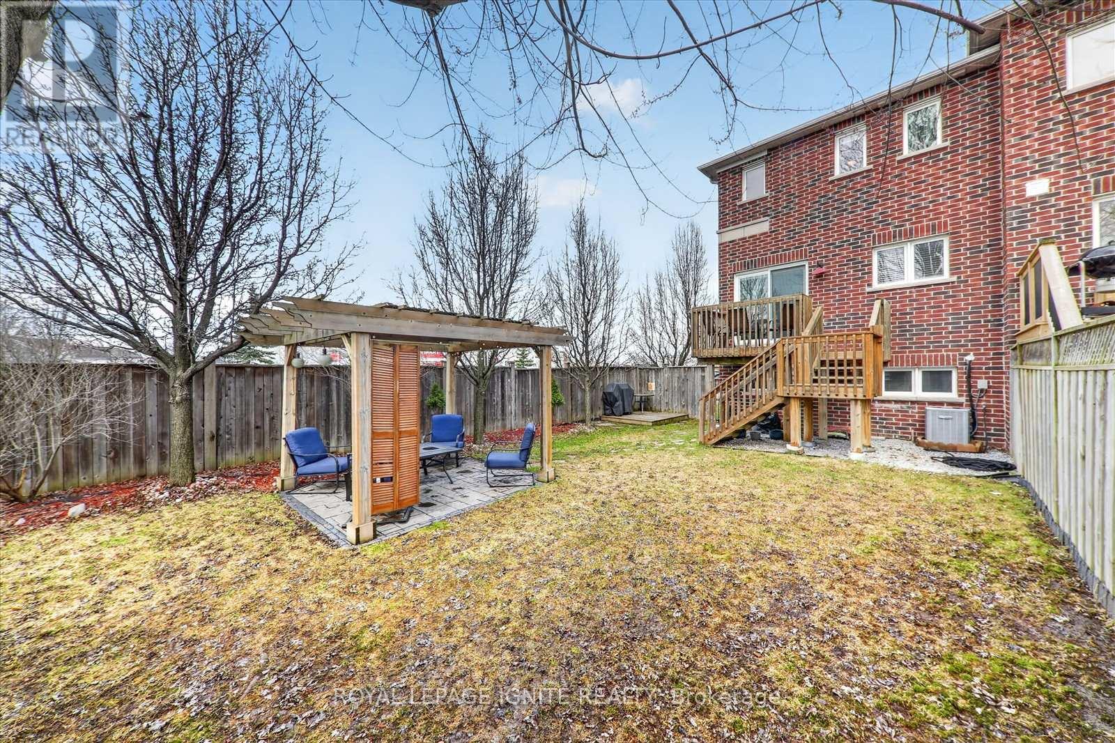 27 - 571 Longworth Avenue, Clarington, Ontario  L1C 0H3 - Photo 31 - E13001116