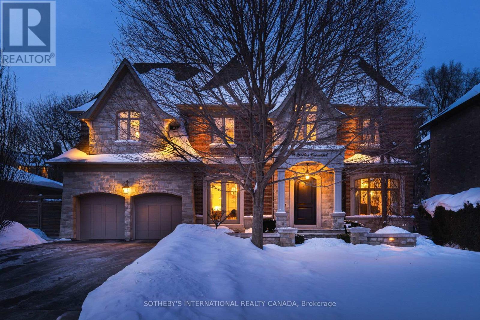 6 Weller Crescent, Vaughan, Ontario L6A 1E4 - Photo 2 - N12872160