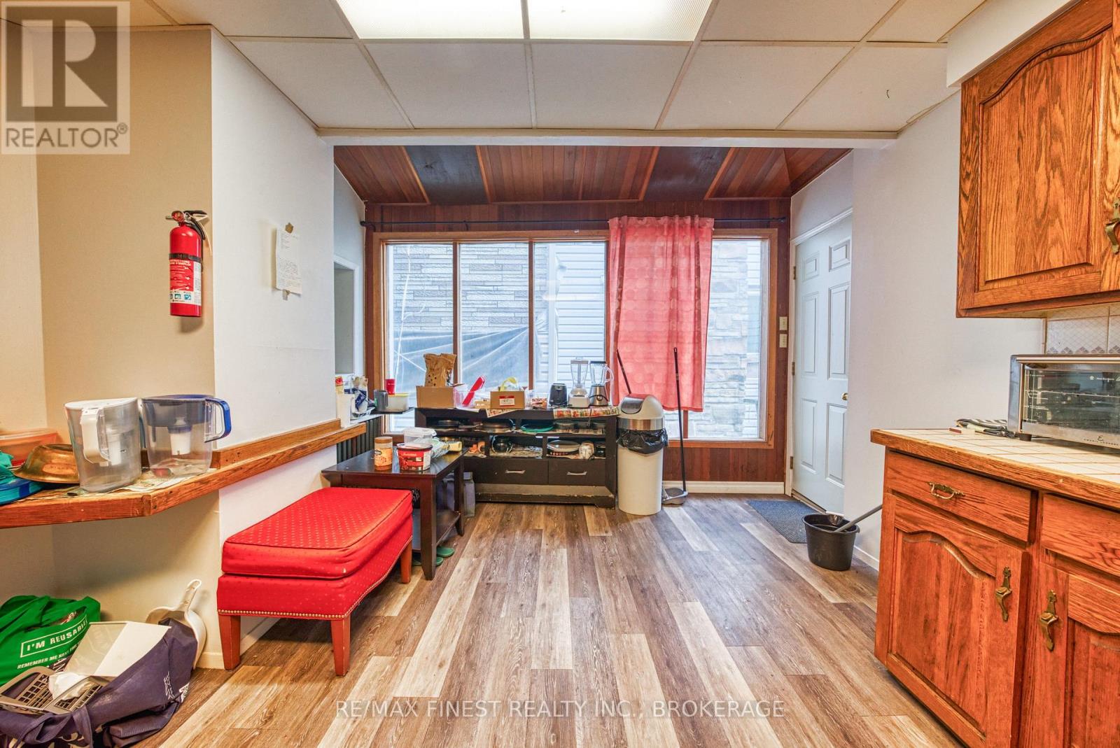 271-273 Rideau Street, Kingston, Ontario  K7K 3A7 - Photo 6 - X12997694