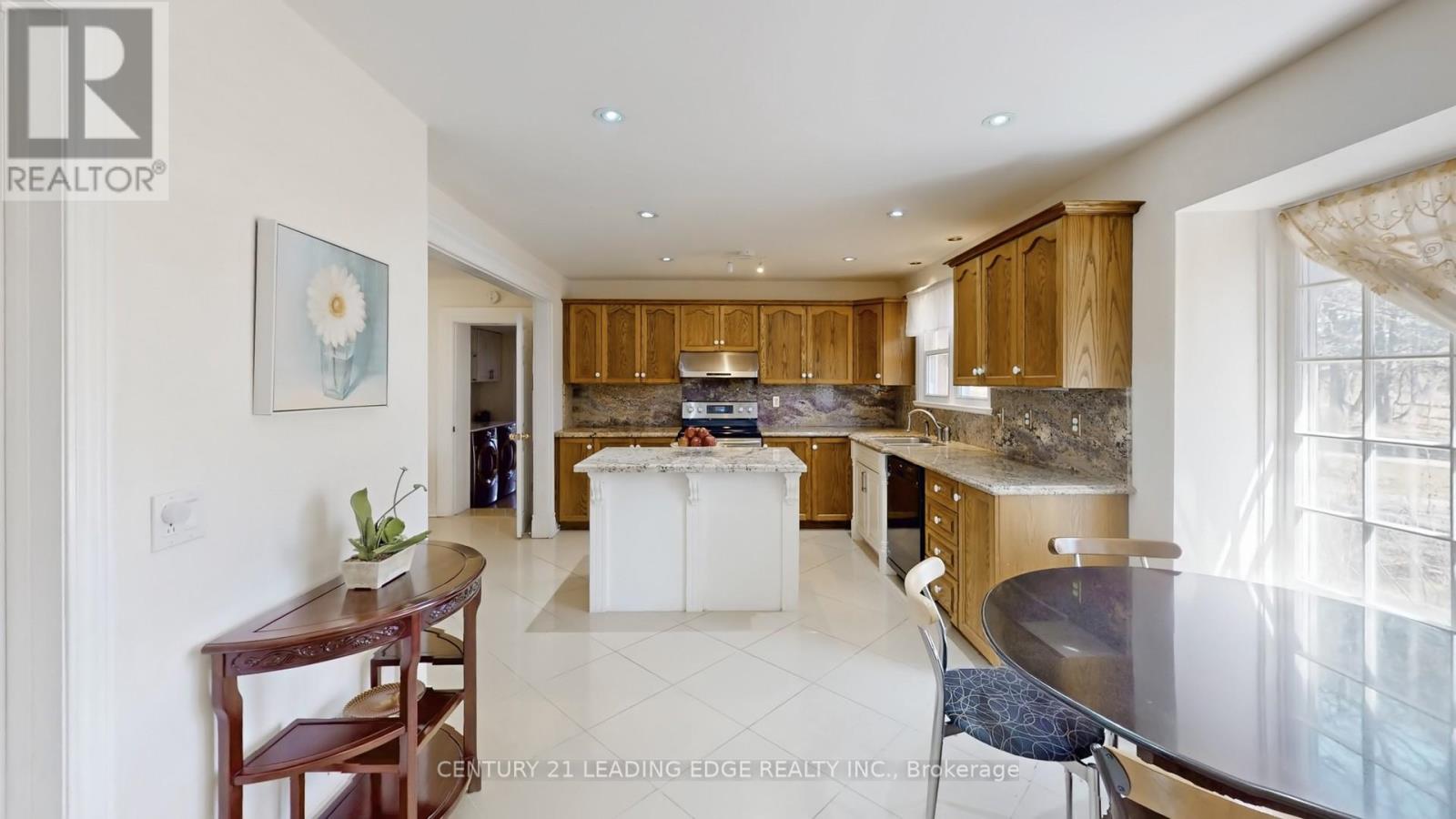 18 Kennedy Lane, Whitchurch-Stouffville, Ontario  L4A 2J5 - Photo 15 - N13000884