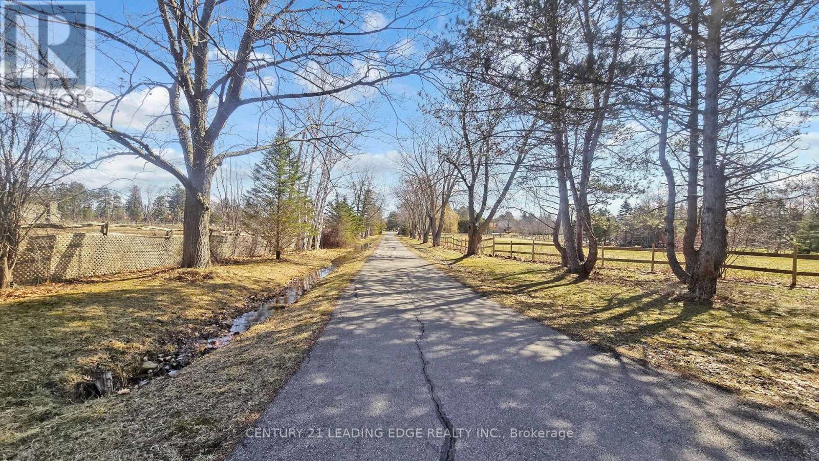 18 Kennedy Lane, Whitchurch-Stouffville, Ontario  L4A 2J5 - Photo 4 - N13000884