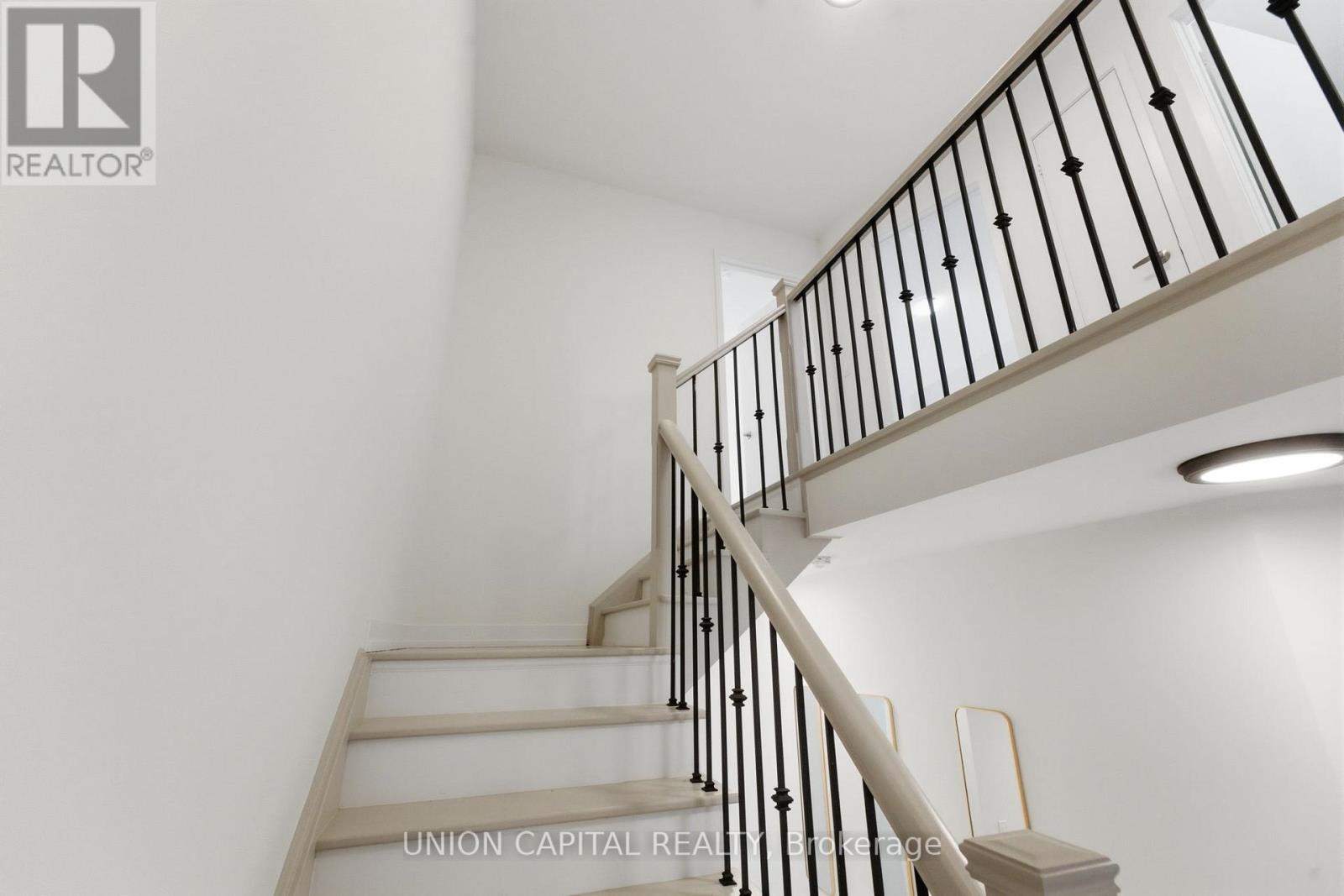 137 Knott End Crescent, Newmarket, Ontario  L3Y 0E3 - Photo 21 - N13000896