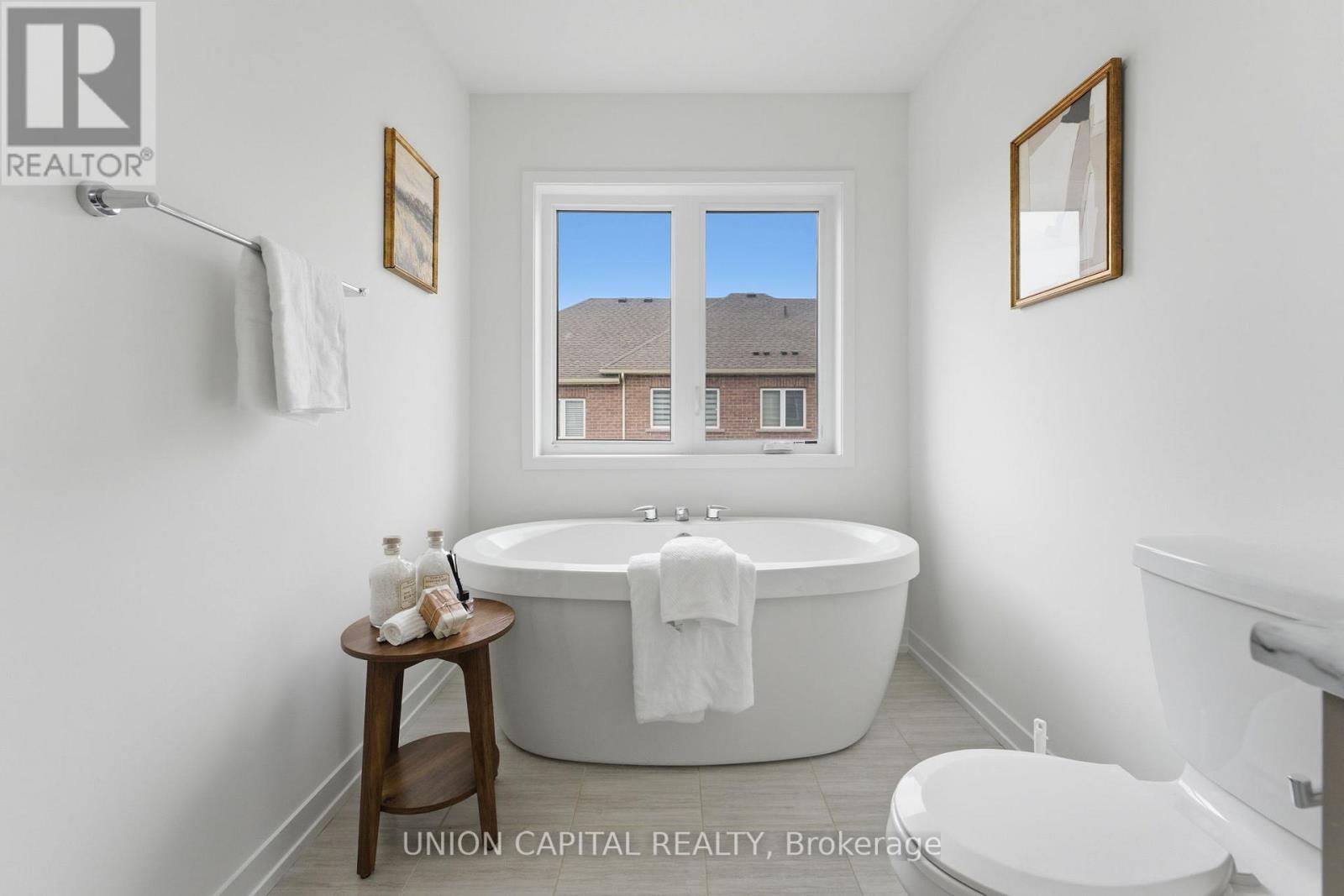 137 Knott End Crescent, Newmarket, Ontario  L3Y 0E3 - Photo 29 - N13000896