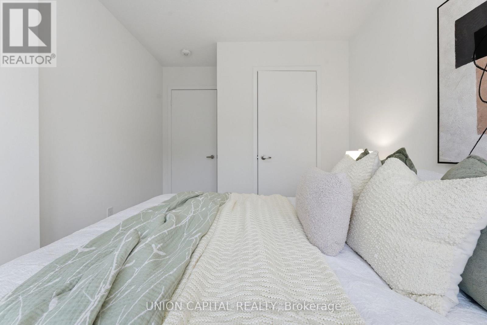 137 Knott End Crescent, Newmarket, Ontario  L3Y 0E3 - Photo 39 - N13000896