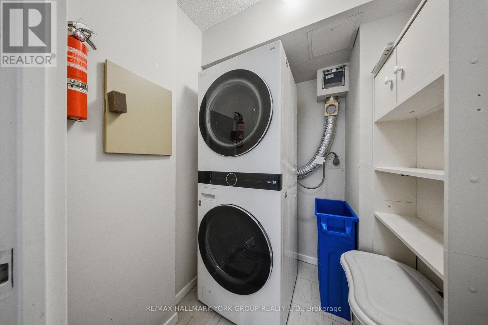 604 - 250 Davis Drive, Newmarket, Ontario  L3Y 7T7 - Photo 12 - N13000900