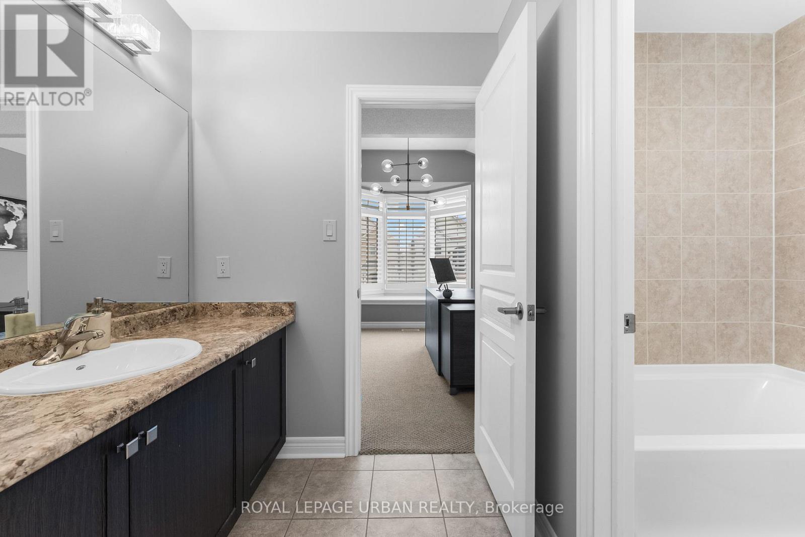 343 Baker Hill Boulevard, Whitchurch-Stouffville, Ontario  L4A 4P2 - Photo 34 - N13000906