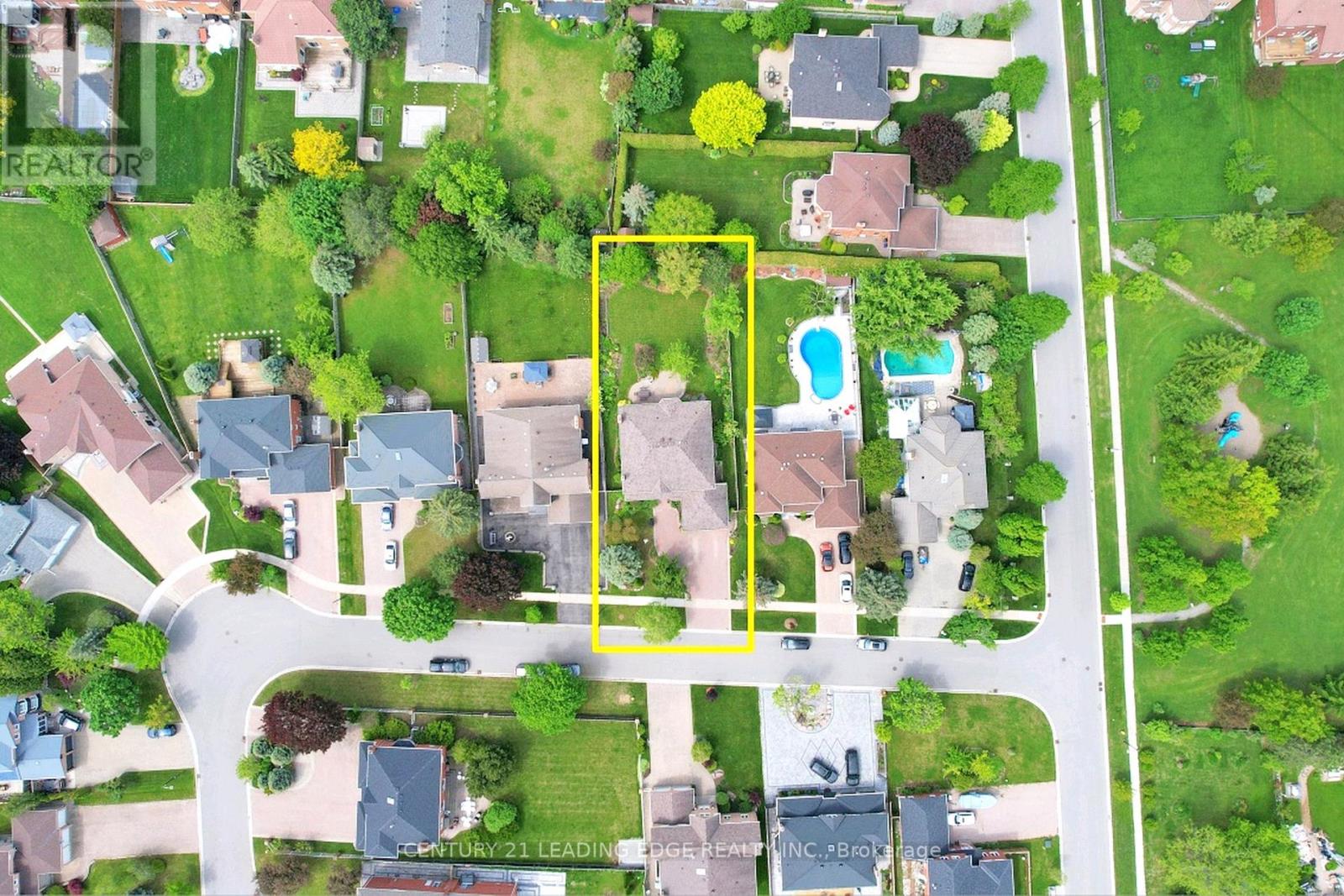 6 Jewetts Court, Markham, Ontario  L3S 2W3 - Photo 4 - N13000912