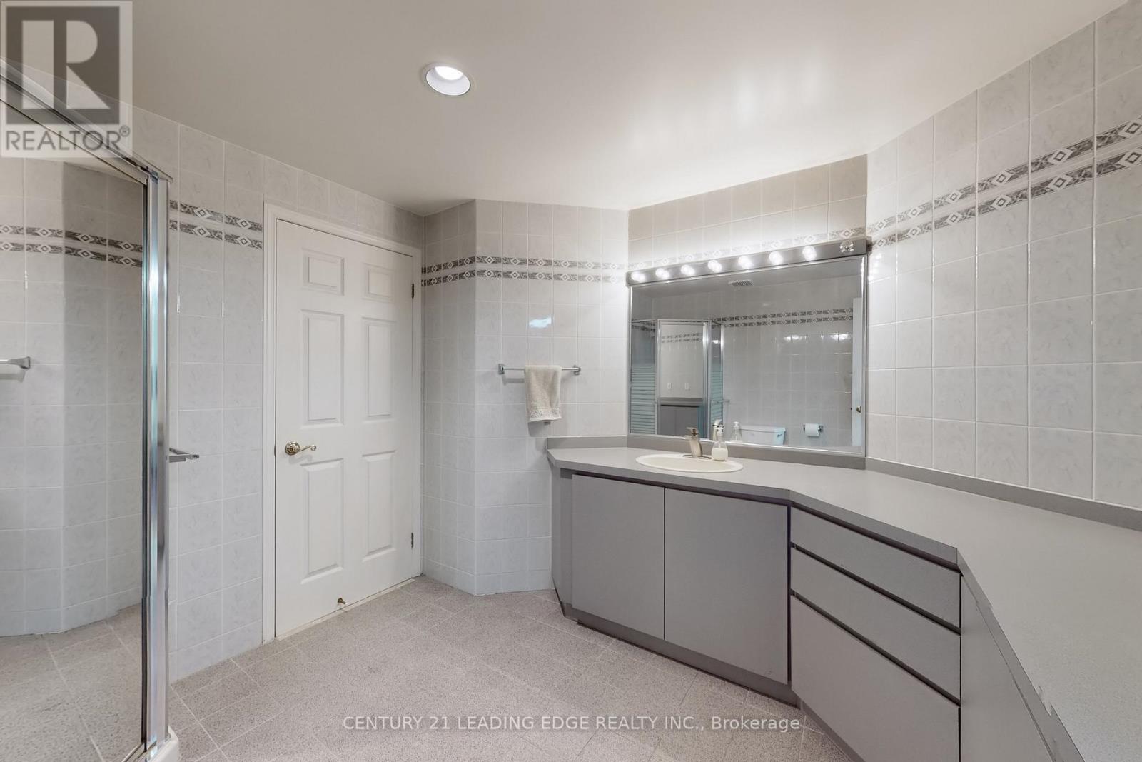 6 Jewetts Court, Markham, Ontario  L3S 2W3 - Photo 43 - N13000912