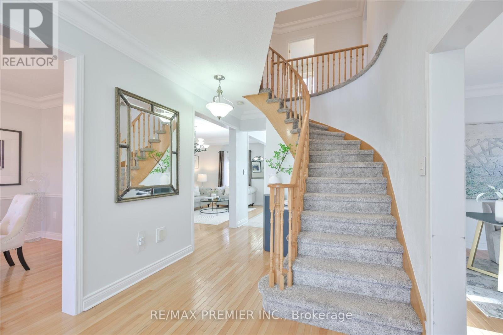 7 Stonemount Crescent, Essa, Ontario  L3W 0C4 - Photo 20 - N13000968