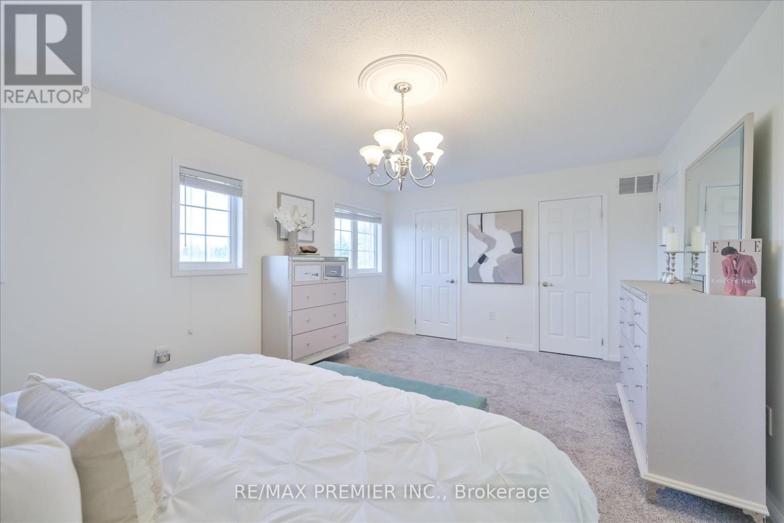 7 Stonemount Crescent, Essa, Ontario  L3W 0C4 - Photo 24 - N13000968