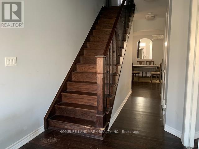 127 Buckle Crescent, Aurora, Ontario  L4G 0T4 - Photo 2 - N13001052