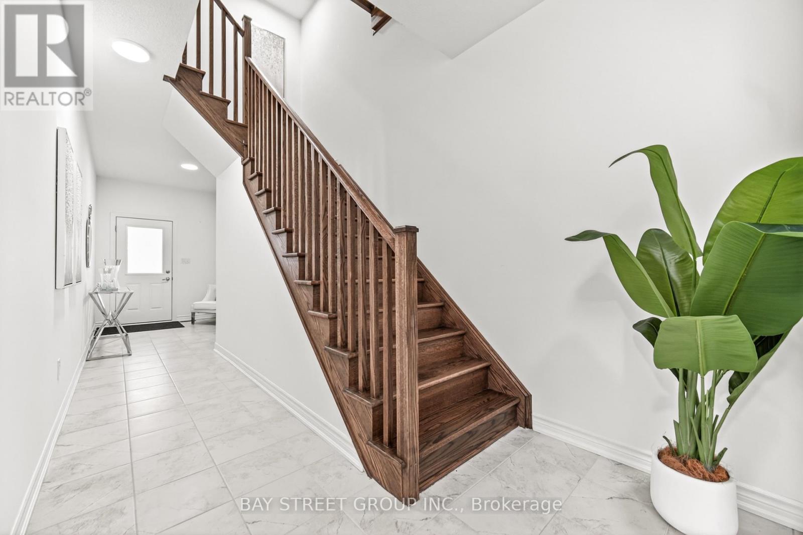 66 Massachusetts Lane, Markham, Ontario  L6E 0V6 - Photo 8 - N13001076