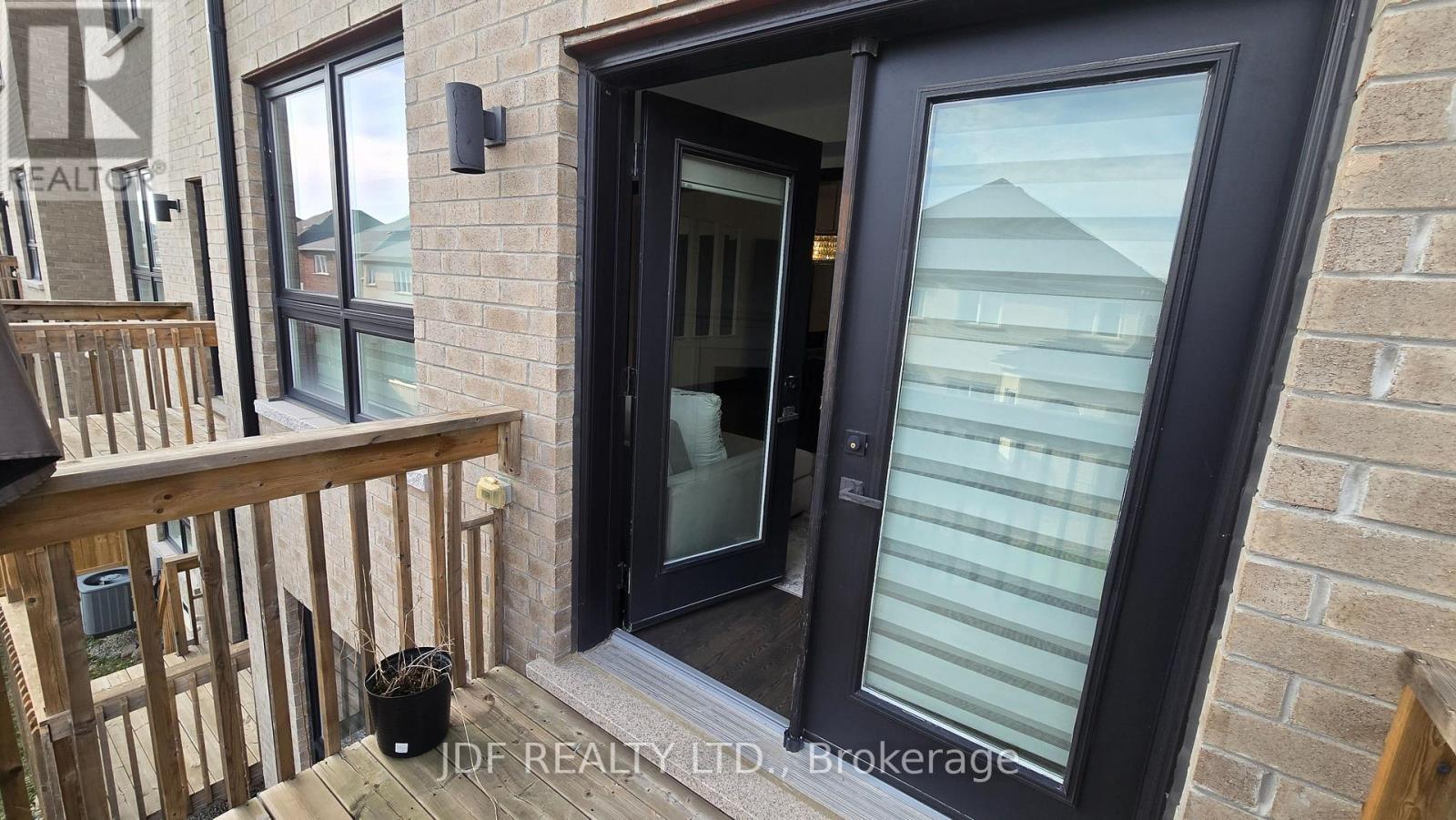 49 Gridiron Gate, Vaughan, Ontario  L4H 4W8 - Photo 11 - N13001094