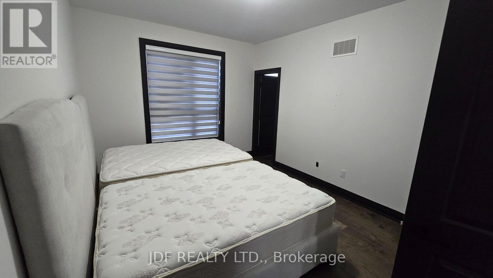 49 Gridiron Gate, Vaughan, Ontario  L4H 4W8 - Photo 13 - N13001094