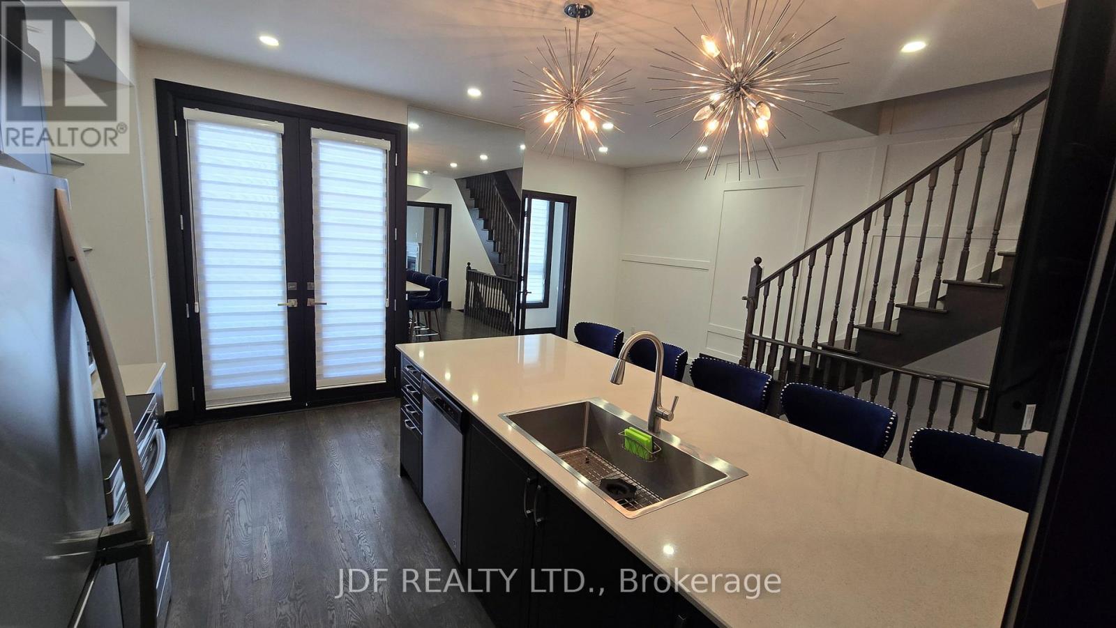 49 Gridiron Gate, Vaughan, Ontario  L4H 4W8 - Photo 5 - N13001094