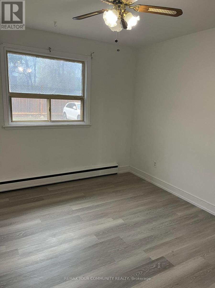 2 - 234 Lennox Avenue, Richmond Hill, Ontario  L4C 2A5 - Photo 6 - N13001172