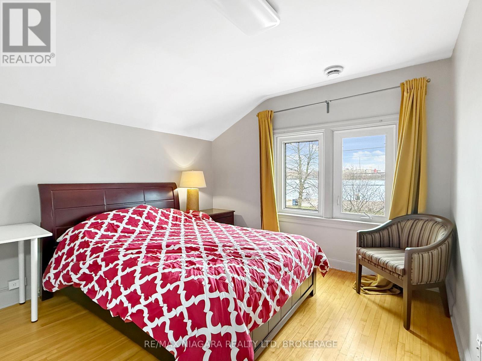 177 Niagara Boulevard, Fort Erie, Ontario  L2A 3G7 - Photo 11 - X12838858