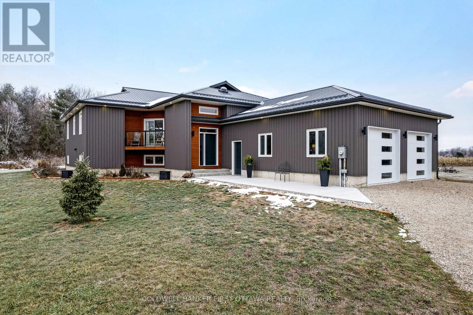 462 ALTHORPE ROAD, Tay Valley, Ontario