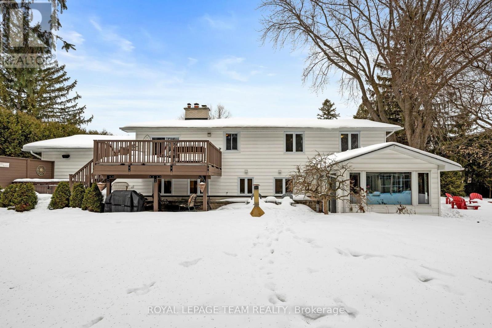 28 Maplehill Way, Ottawa, Ontario  K2C 3H1 - Photo 45 - X12824502