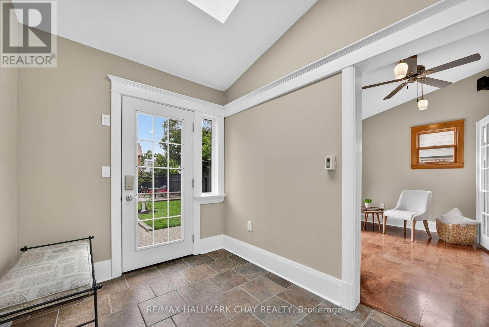 53 Eccles Street N, Barrie (Queen's Park), Ontario  L4N 1Y3 - Photo 20 - S13000994