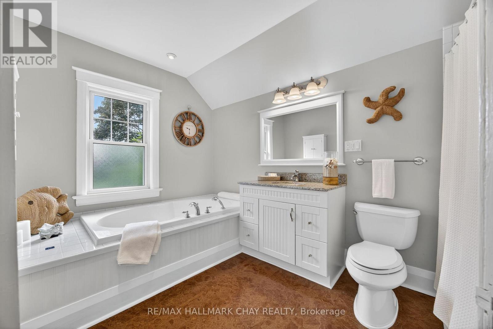 53 Eccles Street N, Barrie (Queen's Park), Ontario  L4N 1Y3 - Photo 28 - S13000994