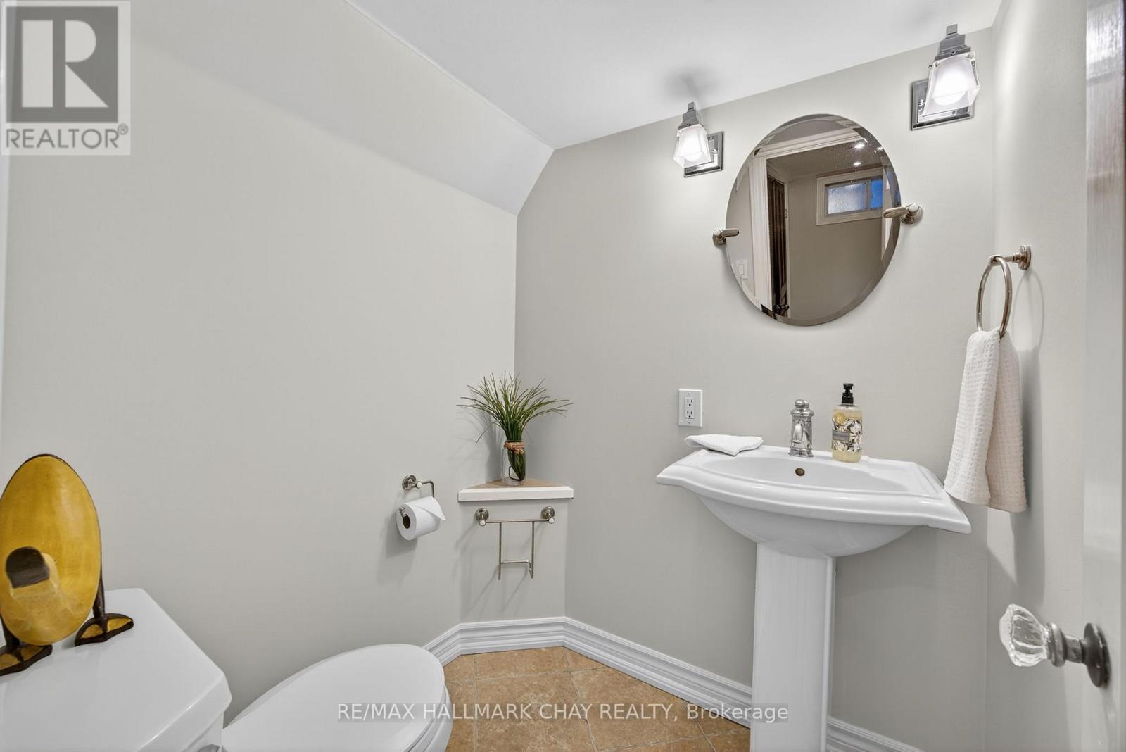 53 Eccles Street N, Barrie (Queen's Park), Ontario  L4N 1Y3 - Photo 33 - S13000994