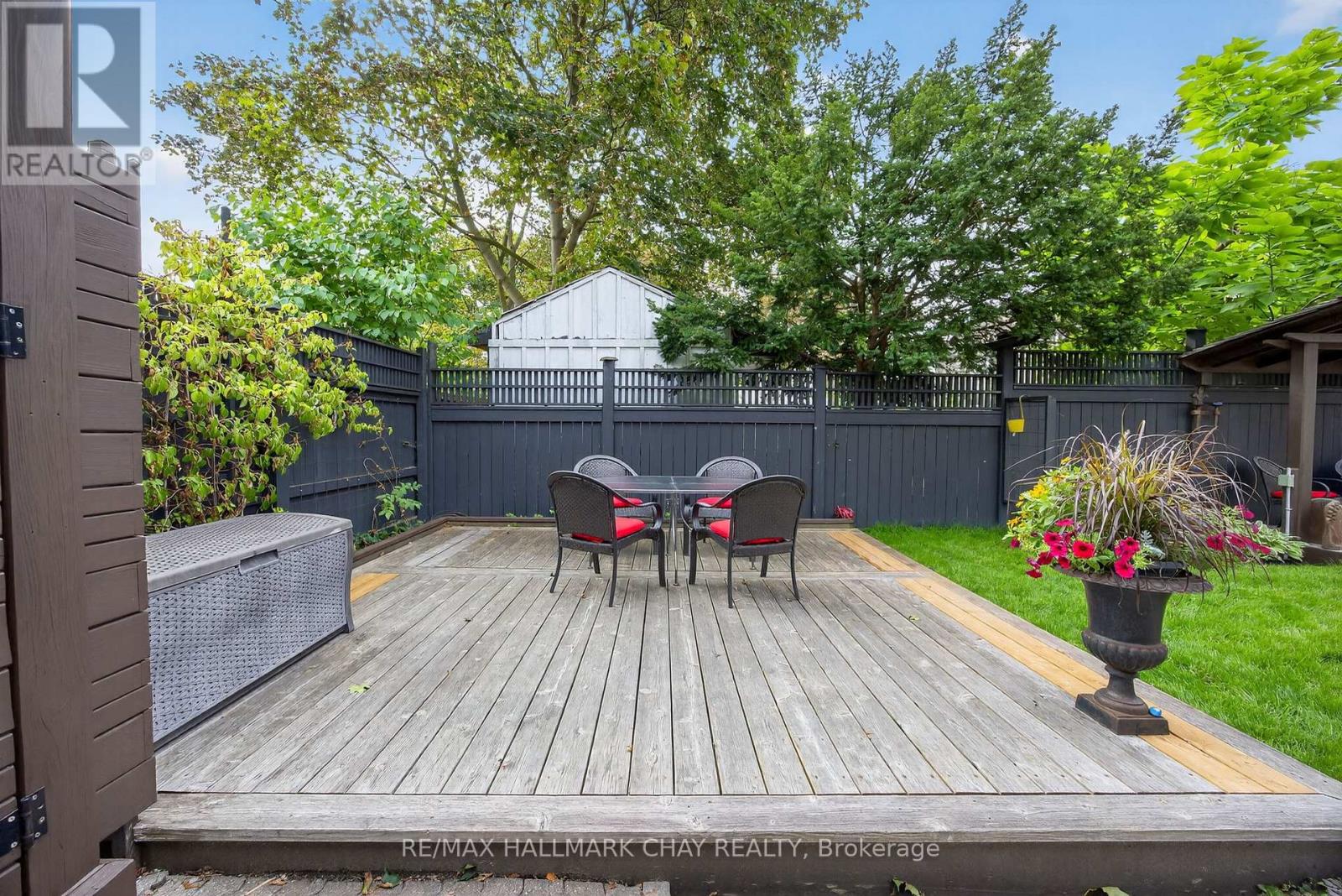 53 Eccles Street N, Barrie (Queen's Park), Ontario  L4N 1Y3 - Photo 42 - S13000994