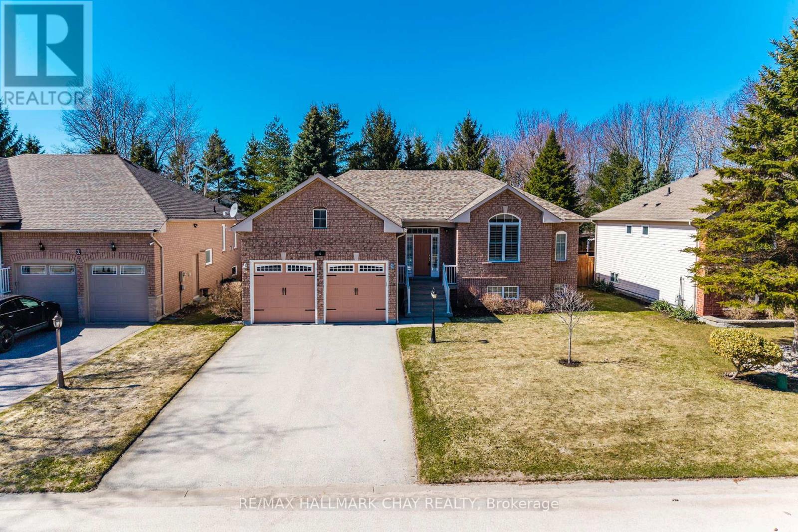 4 BAY COURT, Wasaga Beach, Ontario