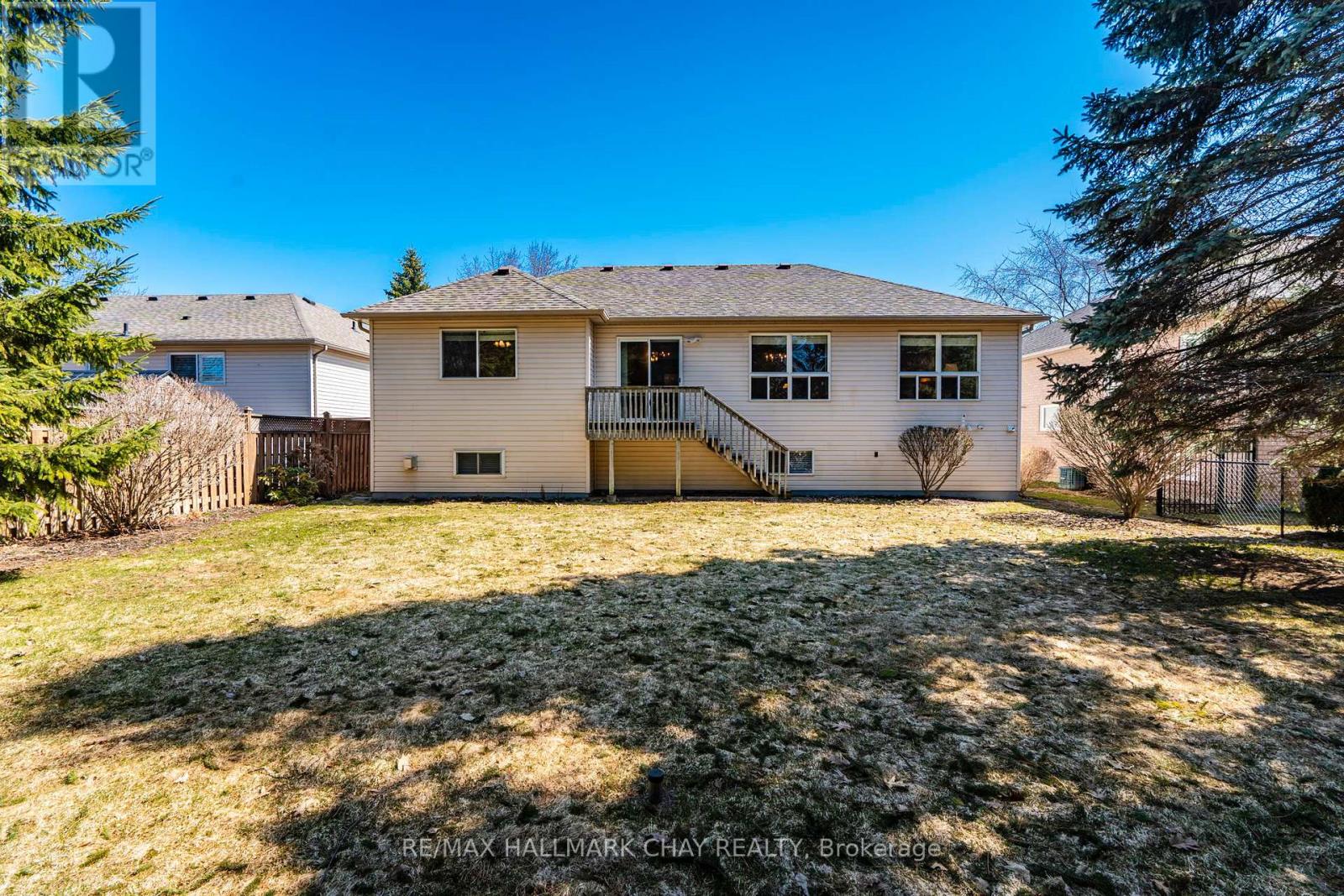 4 Bay Court, Wasaga Beach, Ontario  L9Z 1P7 - Photo 36 - S13001016