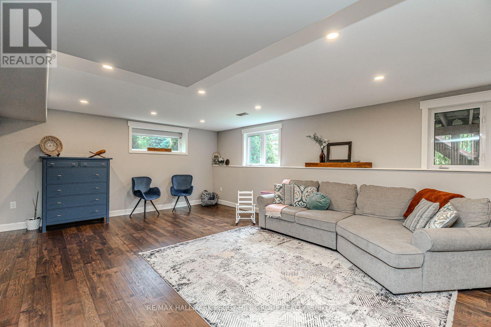 102 Highland Drive, Oro-Medonte (Horseshoe Valley), Ontario  L0L 2L0 - Photo 14 - S13001022