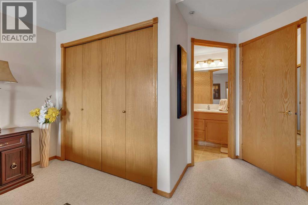 303, 728 Country Hills Road NW, Calgary, Alberta  T3K 5K8 - Photo 7 - A2301147