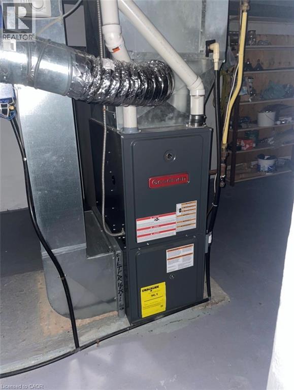 2040 Barton Street, Hamilton, Ontario  L8H 2Z2 - Photo 14 - 40816649