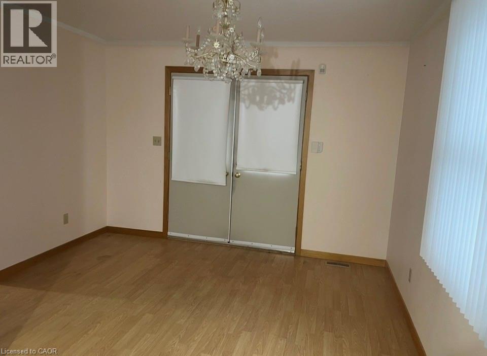 2040 Barton Street, Hamilton, Ontario  L8H 2Z2 - Photo 10 - 40816649